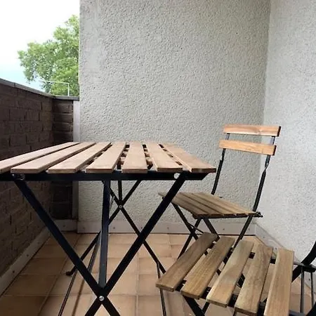 Gemuetliches Mit Kueche Und Bad - Parken In Der Umgebung Kostenfrei 公寓