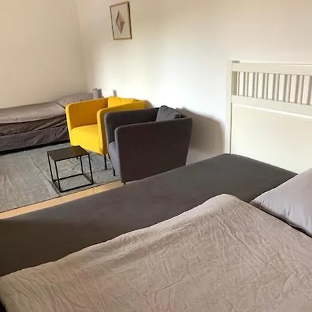 Apartment Gemuetliches Mit Kueche Und Bad - Parken In Der Umgebung Kostenfrei